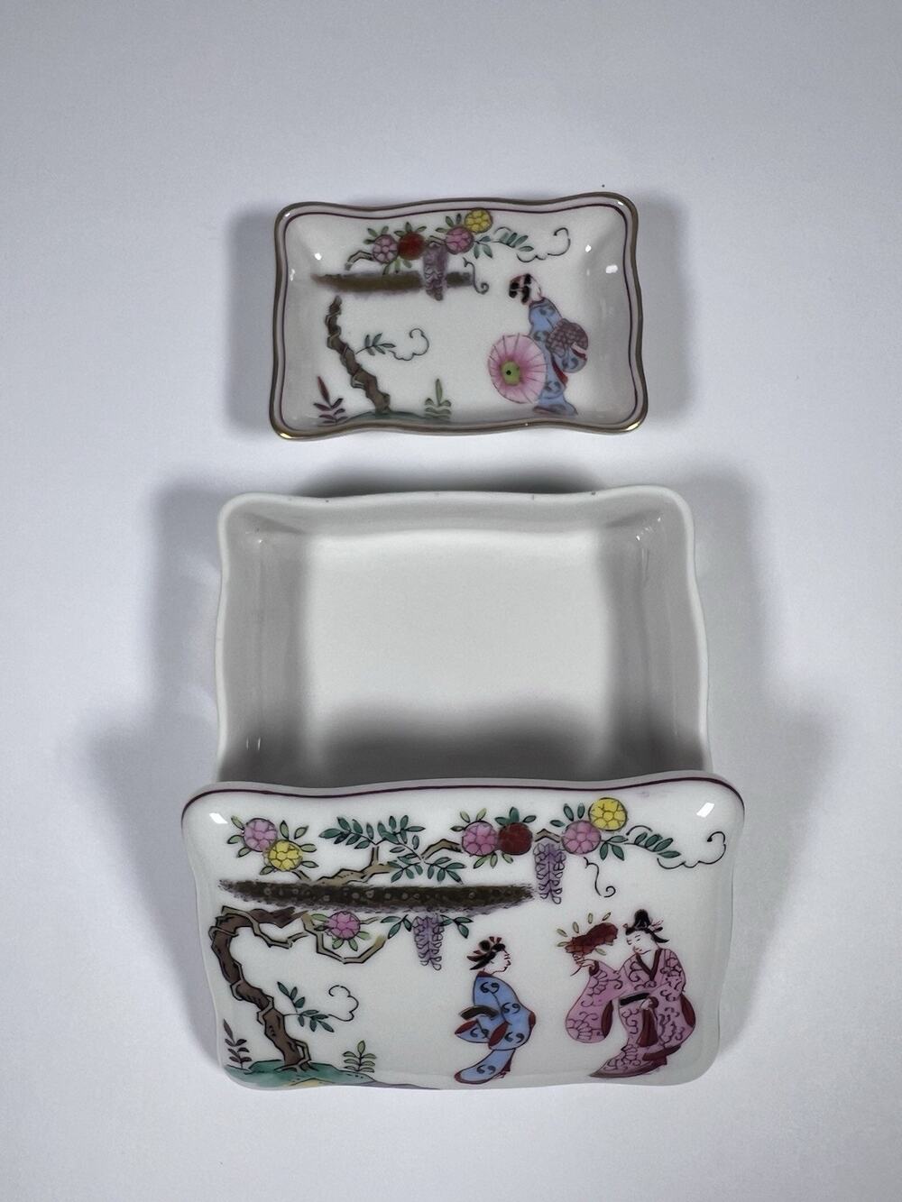 Vintage Kutani Kosen Japan Porcelain Nesting Trinket Box Set Hand Painted Geisha